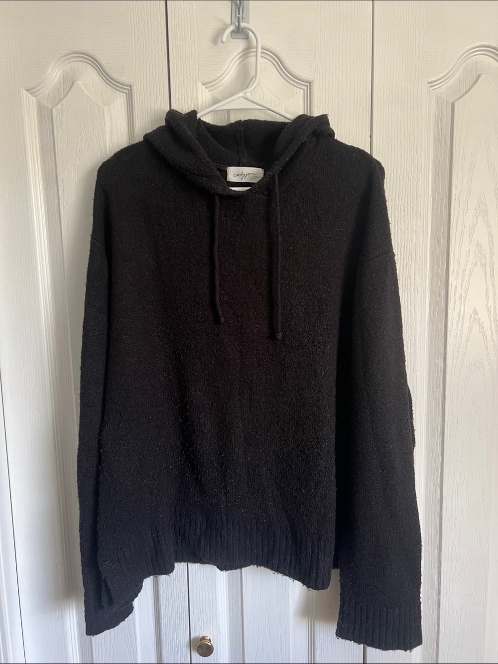 Cozy Black Hooded Women’s Sweater